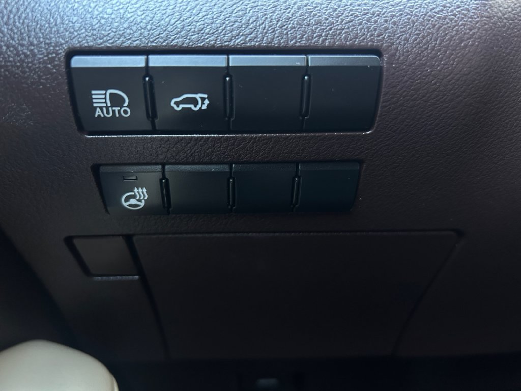 Used 2018 Lexus RX 350 FWD w/ Premium Package image 11