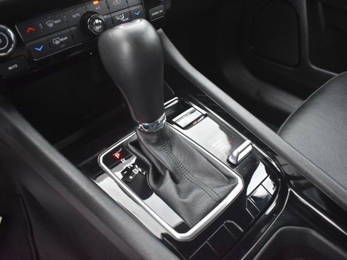Used 2025 Jeep Compass Limited AWD/4WD image 28