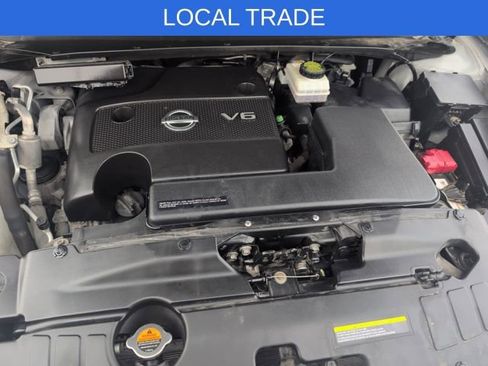 Used 2016 Nissan Pathfinder SV w/ SV Cold Weather Package image 25