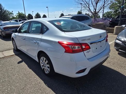 Used 2018 Nissan Sentra S FWD image 15