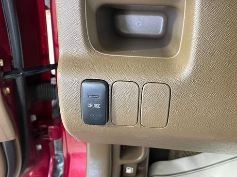 Used 2002 Honda CR-V LX image 14