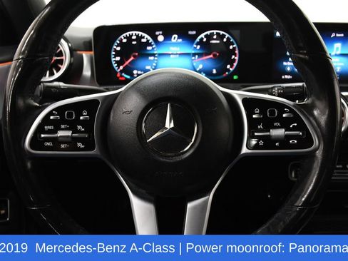 Used 2019 Mercedes-Benz A 220 4MATIC image 11