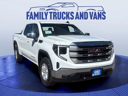 Used 2023 GMC Sierra 1500 SLE image 7