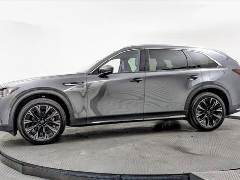Used 2024 MAZDA CX-90 Plug-In Hybrid w/ Premium Pkg AWD/4WD image 3