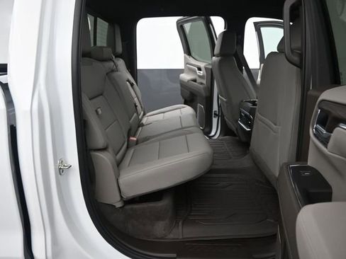 New 2026 GMC Sierra 1500 SLT w/ SLT Premium Plus Package image 15