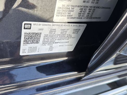 Used 2023 Chevrolet Silverado 1500 High Country w/ Technology Package image 39