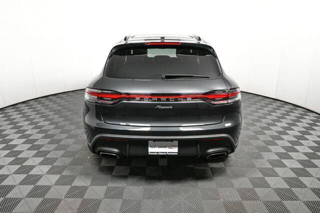 Certified 2026 Porsche Macan AWD/4WD image 30