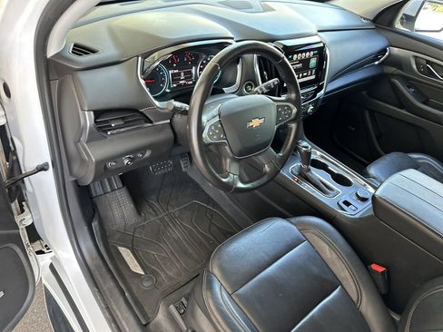 Used 2019 Chevrolet Traverse Premier w/ LPO, Floor Liner Package AWD/4WD image 13