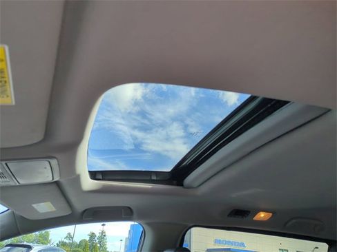 Used 2024 Honda Odyssey EX-L image 19