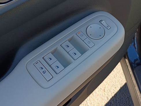 New 2026 Hyundai Santa Fe SE image 29