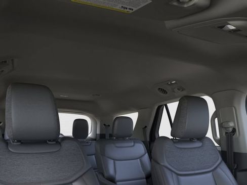 New 2026 Ford Explorer Active w/ Active Comfort Package RWD image 24