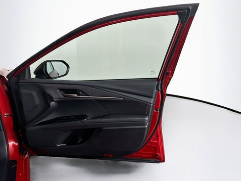 Used 2025 Toyota Camry LE w/ Convenience Package FWD image 32