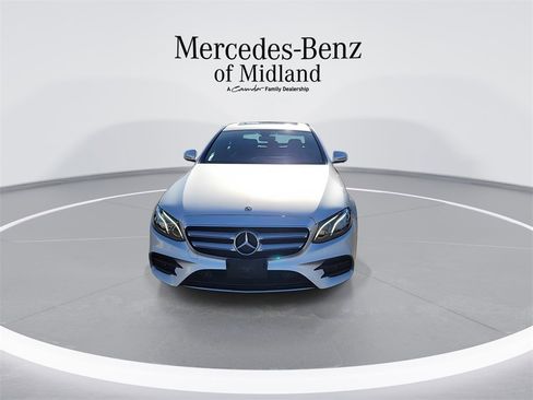 Used 2019 Mercedes-Benz E 450 4MATIC Sedan image 3