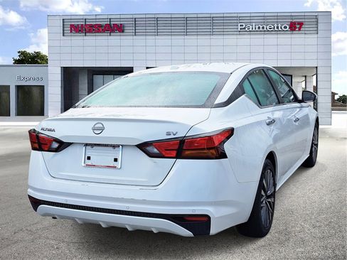 Certified 2023 Nissan Altima 2.5 SV image 6
