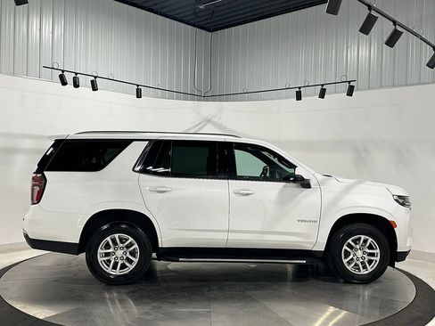 Used 2023 Chevrolet Tahoe LT w/ Luxury Package AWD/4WD image 10