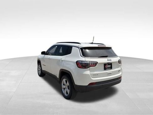 Used 2021 Jeep Compass Latitude w/ Convenience Group AWD/4WD image 7