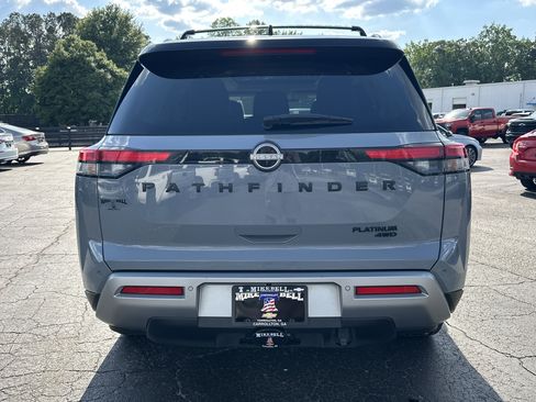 Used 2024 Nissan Pathfinder Platinum AWD/4WD image 7
