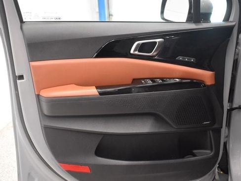 Used 2022 Kia Carnival SX Prestige FWD image 20
