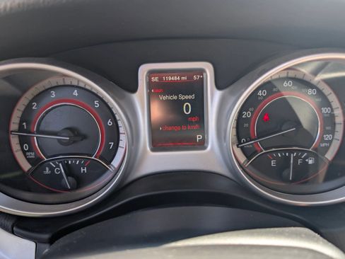 Used 2017 Dodge Journey GT w/ Driver Convenience Group image 11