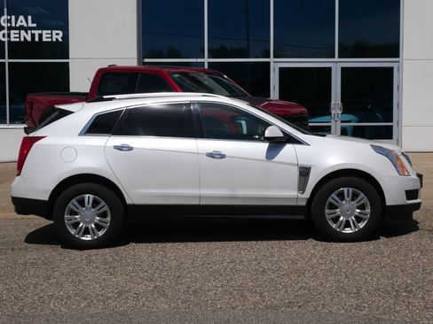 Used 2013 Cadillac SRX Luxury w/ Driver Awareness Package AWD/4WD image 2