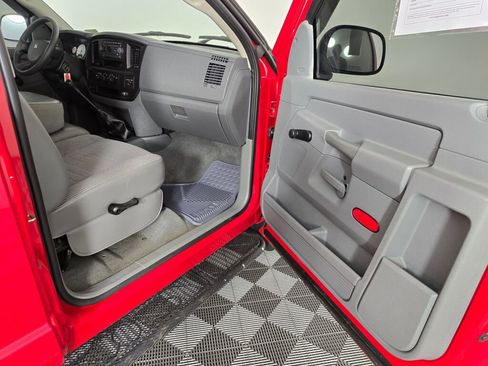 Used 2006 Dodge Ram 1500 Truck ST w/ V6 Value Group image 33