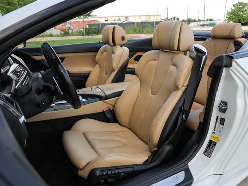 Used 2012 BMW M6 Convertible RWD image 19