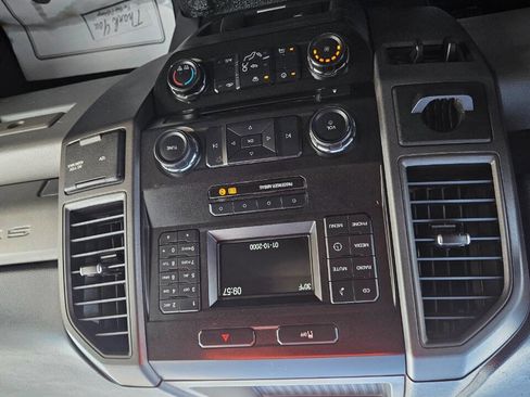 Used 2017 Ford F350 XL w/ Power Equipment Group image 17