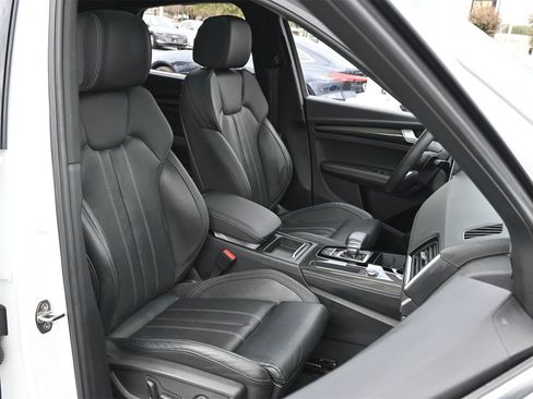 Used 2022 Audi SQ5 Premium Plus w/ Premium Plus Package image 22