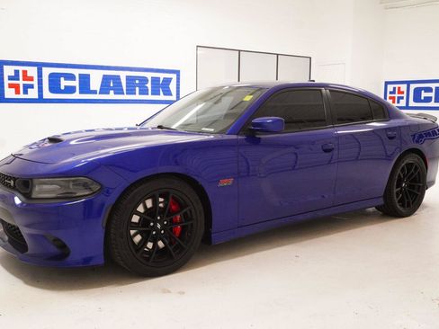 Used 2020 Dodge Charger Scat Pack w/ Dynamics Package RWD image 32