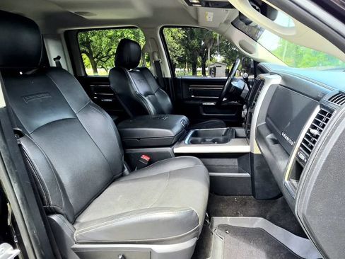 Used 2017 RAM 3500 Laramie AWD/4WD image 5