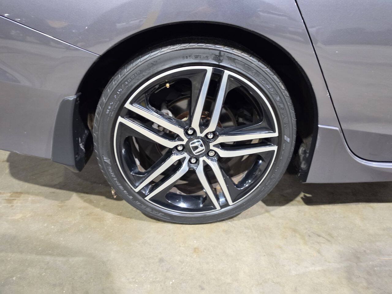 Used 2016 Honda Accord Sport image 19