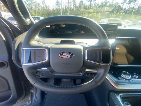 New 2026 Ford Expedition Platinum w/ Stealth Appearance Package image 19