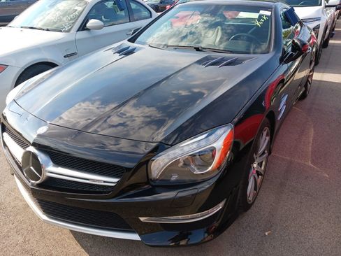 Used 2015 Mercedes-Benz SL 63 AMG image 2