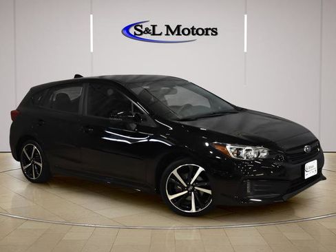 Used 2023 Subaru Impreza 2.0i Sport AWD/4WD image 7