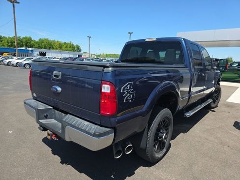 Used 2016 Ford F350 XLT w/ XLT Interior Package AWD/4WD image 3