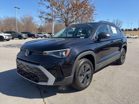 New 2026 Volkswagen Taos S FWD image 3