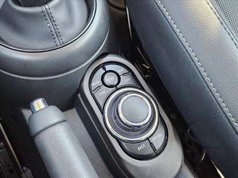 Used 2024 MINI Cooper S image 24