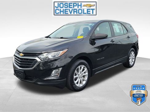 Used 2019 Chevrolet Equinox LS w/ LPO, Floor Liner Package FWD image 2