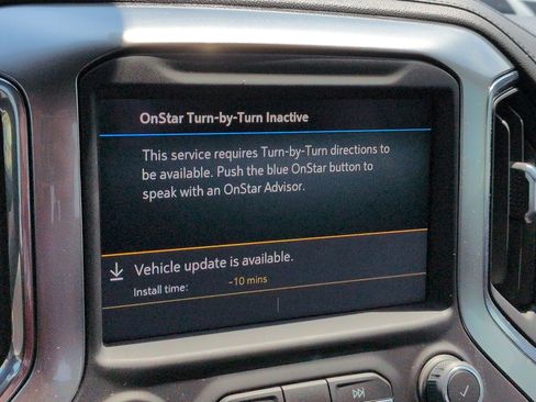 Used 2021 Chevrolet Silverado 1500 LT w/ Z71 Off-Road Package AWD/4WD image 19