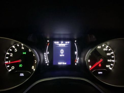 Used 2019 Jeep Compass Latitude FWD image 15