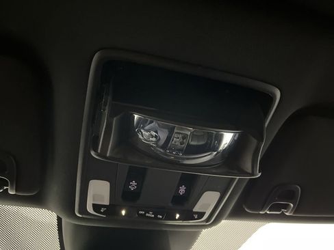 Used 2024 Honda Pilot TrailSport image 79