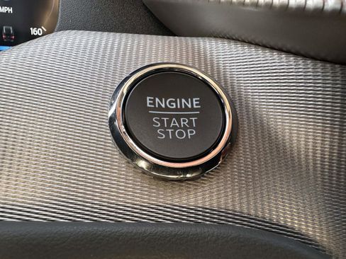 Used 2025 Ford Explorer Active image 22