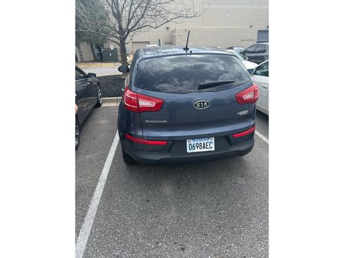Used 2012 Kia Sportage LX image 8