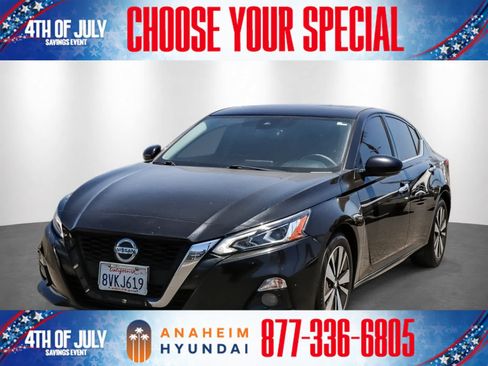 Used 2019 Nissan Altima 2.5 SL FWD image 1