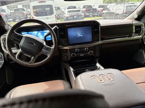 Used 2025 Ford F250 King Ranch AWD/4WD image 19