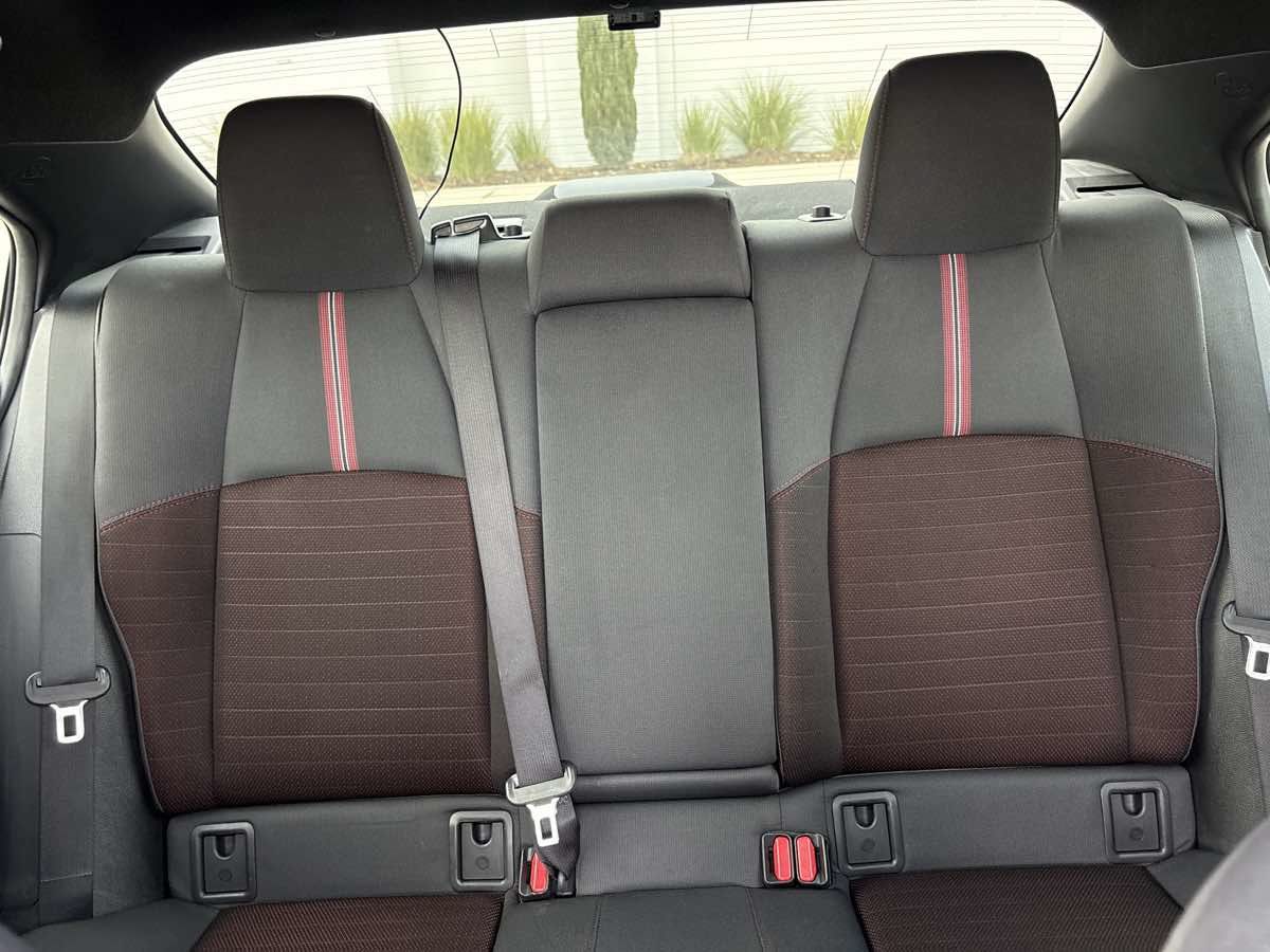 Used 2024 Toyota Corolla SE w/ SE Package FWD image 26