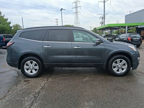 Used 2014 Chevrolet Traverse LT FWD image 4