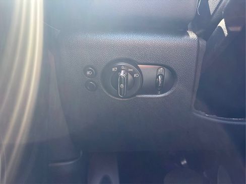 Used 2019 MINI Cooper S w/ Premium Package FWD image 18