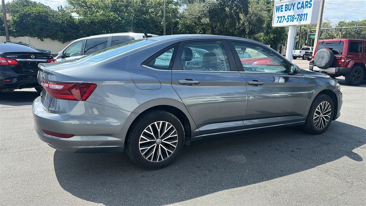 Used 2021 Volkswagen Jetta SE w/ SE Cold Weather Package FWD image 8