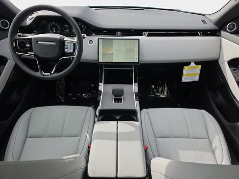 New 2026 Land Rover Range Rover Evoque S AWD/4WD image 9